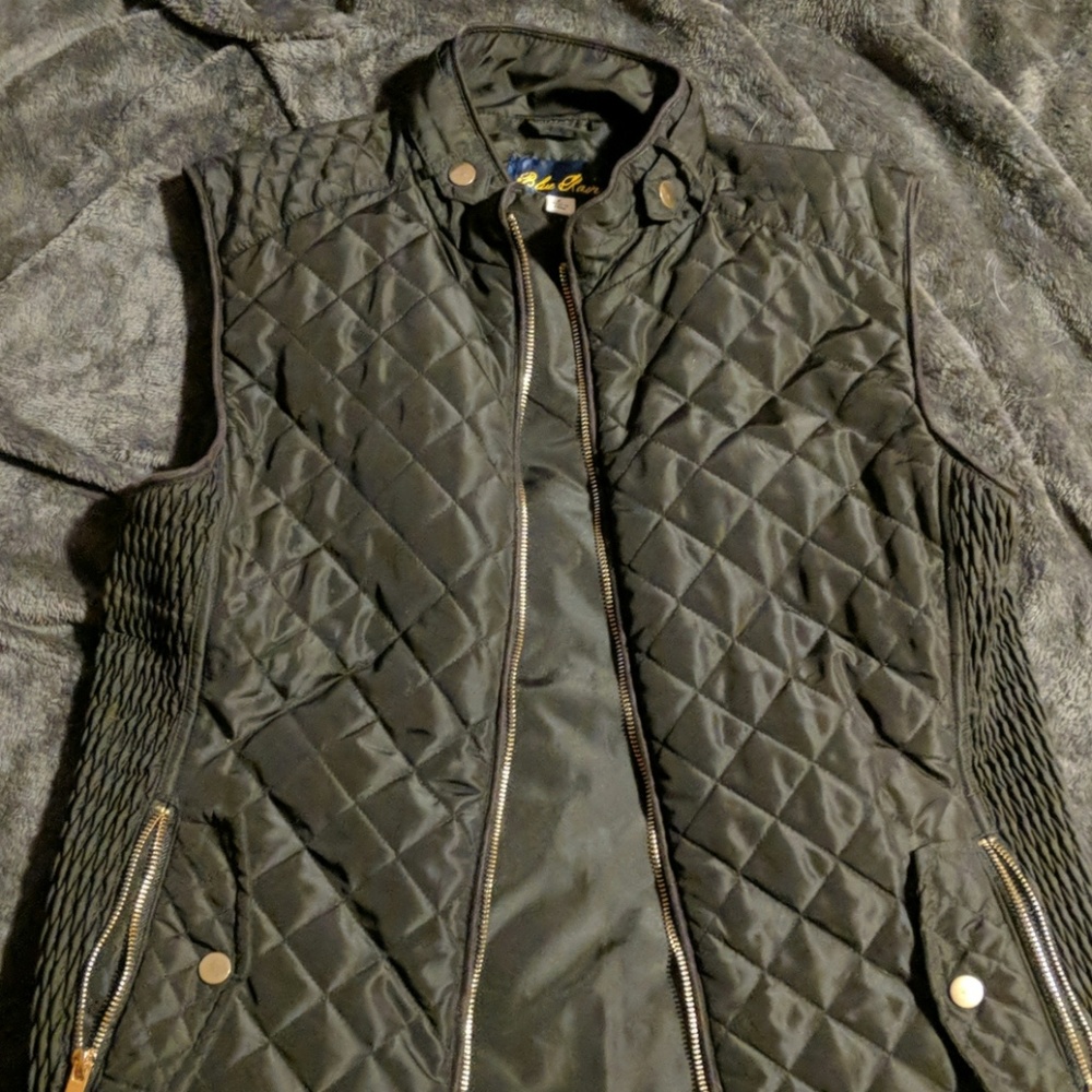 Stretchy vest